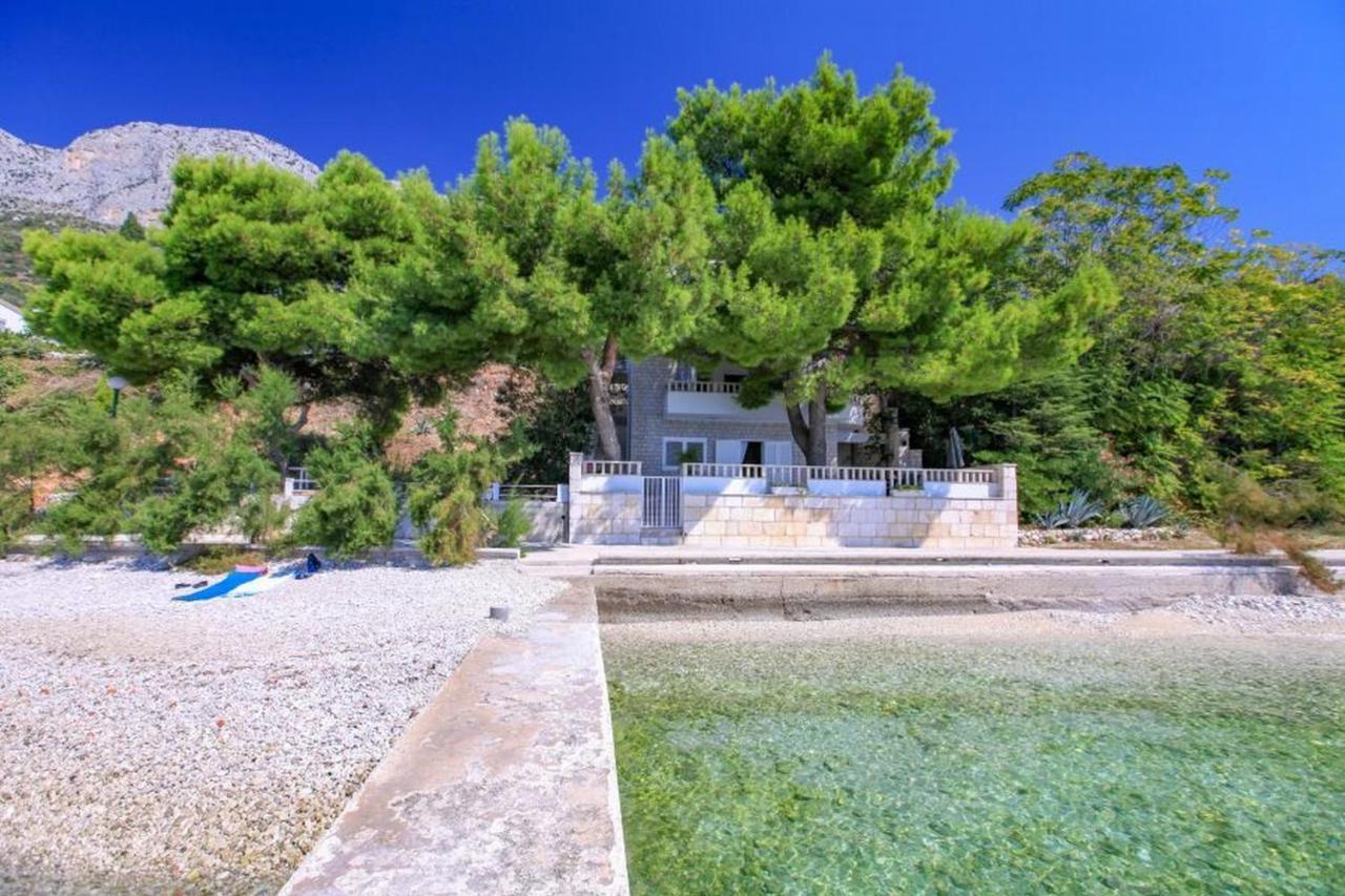 ブリストVila Pinetアパートメント エクステリア 写真